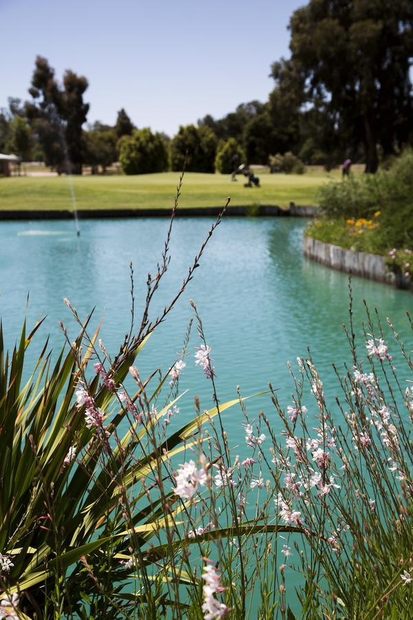 Howlong Golf Resort Bagian luar foto