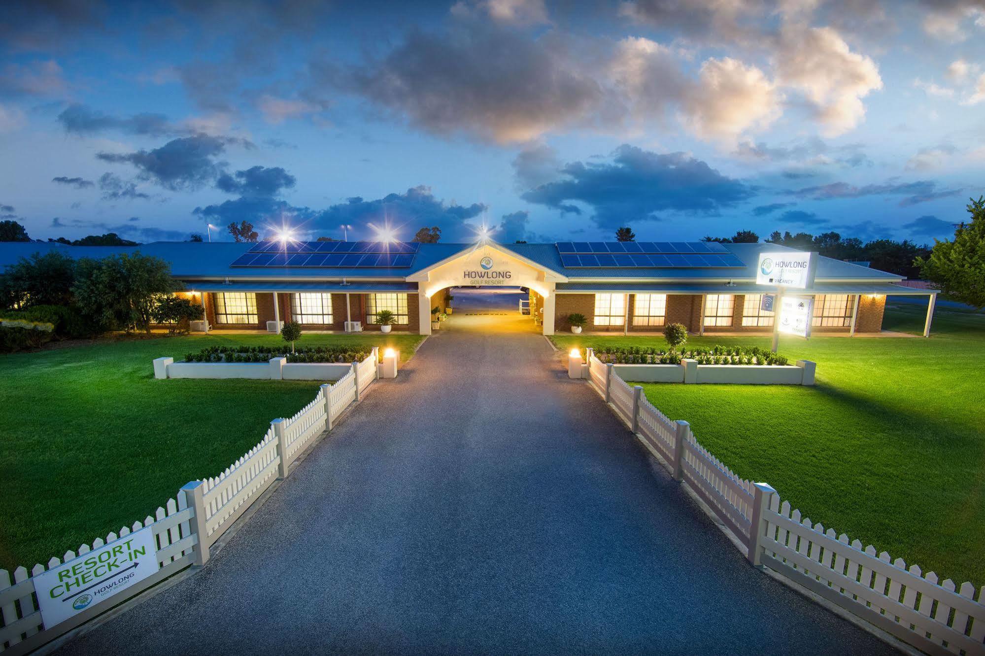 Howlong Golf Resort Bagian luar foto
